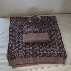 NWOT Steve Madden Hat and Scarf Set